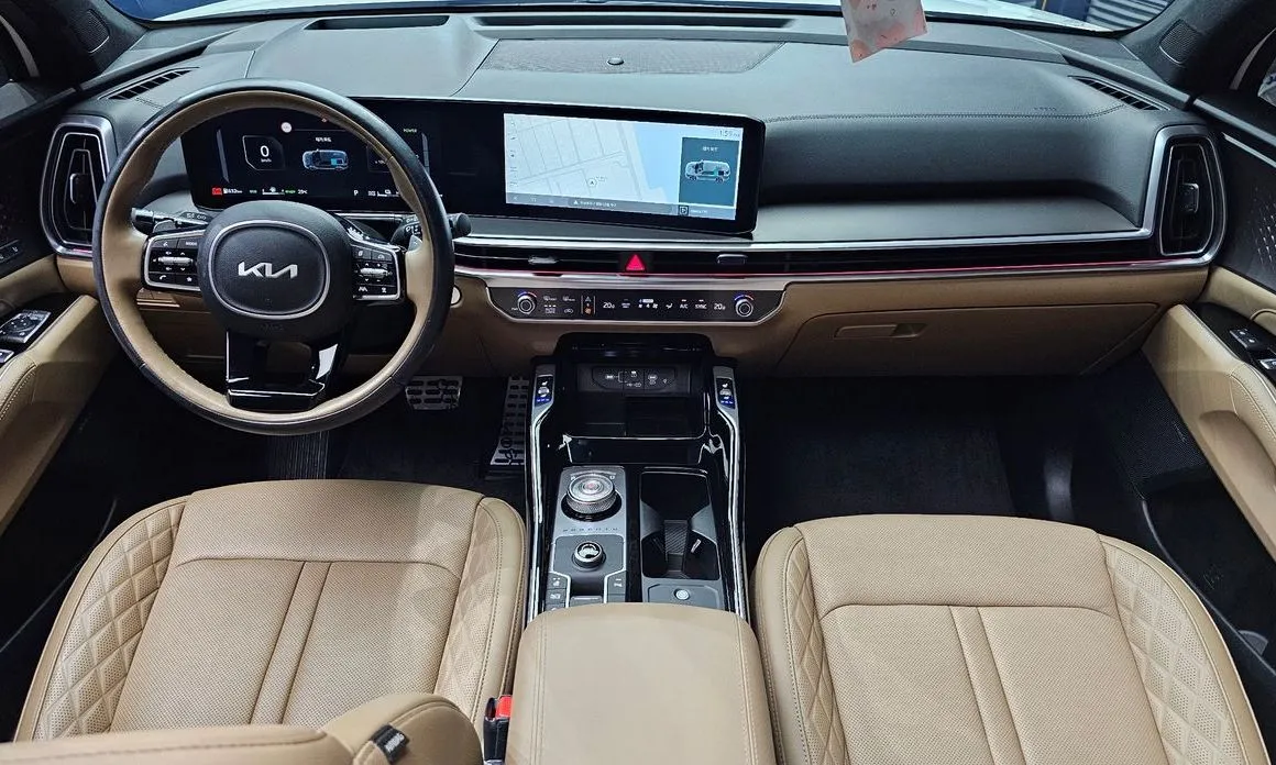 Kia Sorento — фото 10