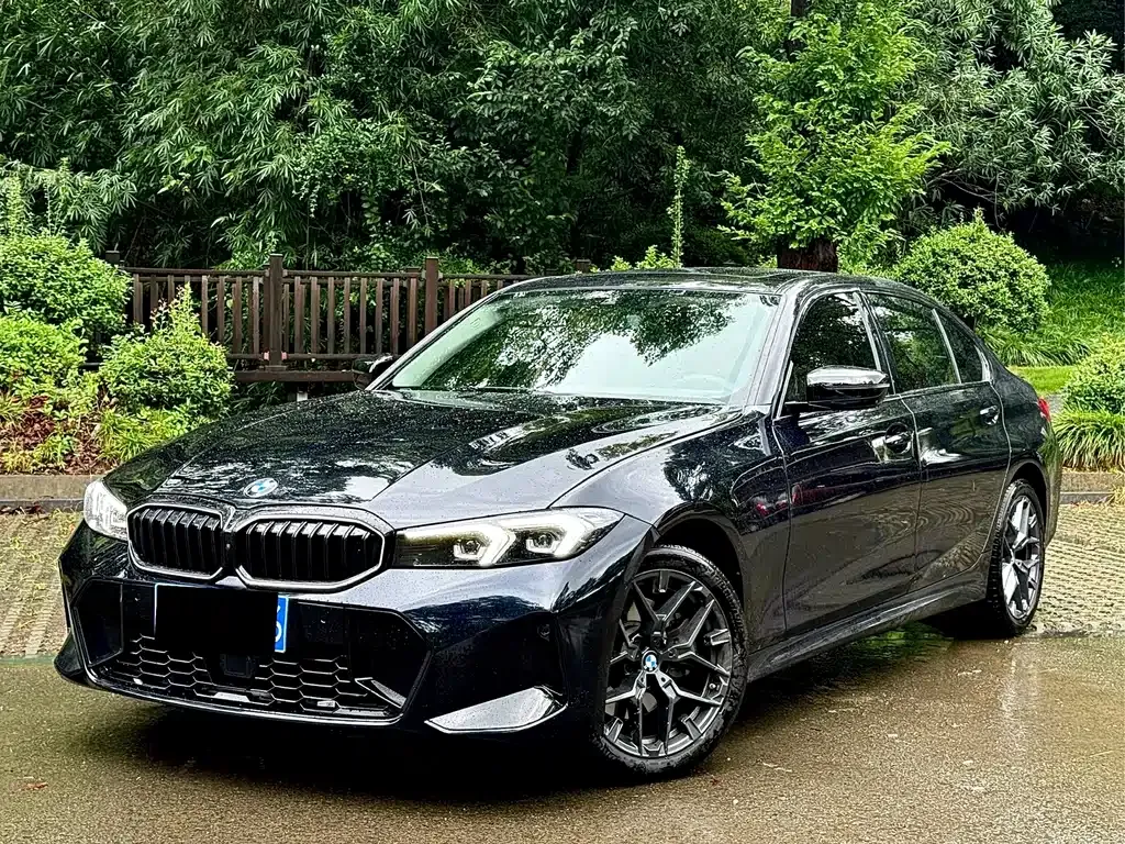 BMW 3 Series — фото 1