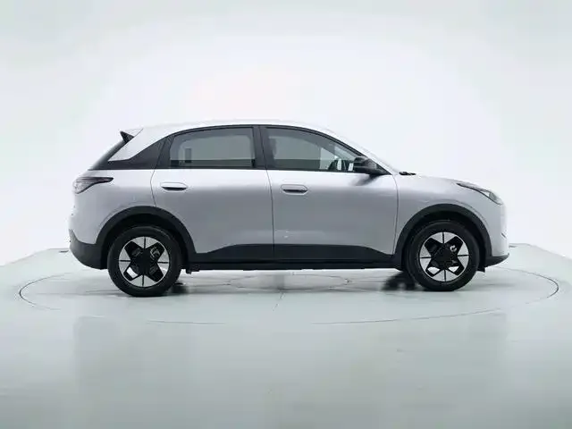 Geely Starburst — фото 7