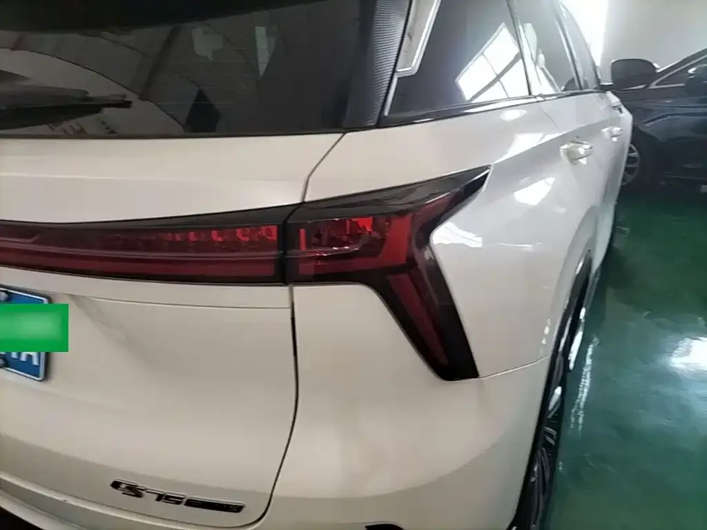 Changan CS75PLUS — фото 9