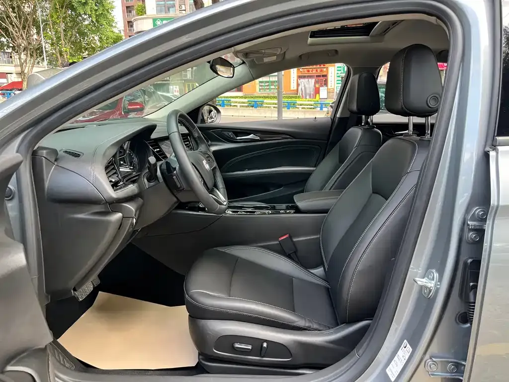 Buick Regal — фото 4