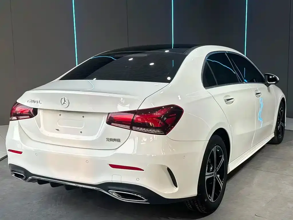 Mercedes-Benz A-Class — фото 9