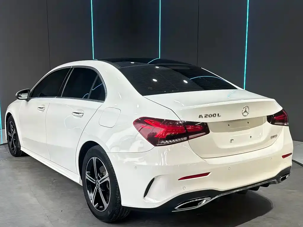 Mercedes-Benz A-Class — фото 6