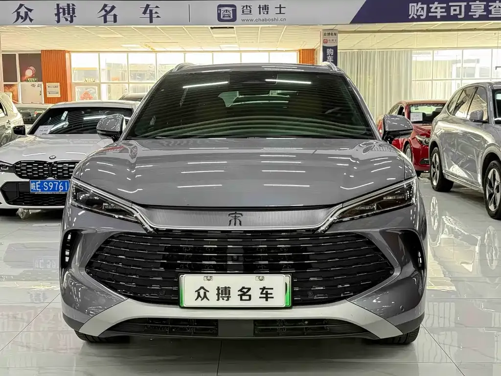 BYD L DM-i — фото 5