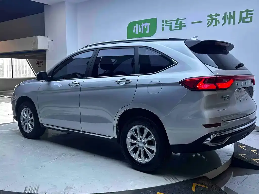 Haval M6 — фото 10
