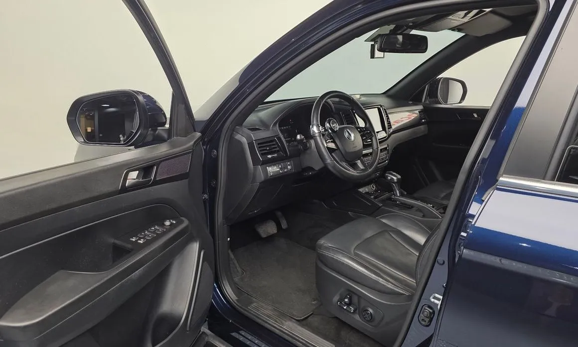 KG Mobility (Ssangyong) Rexton — фото 4