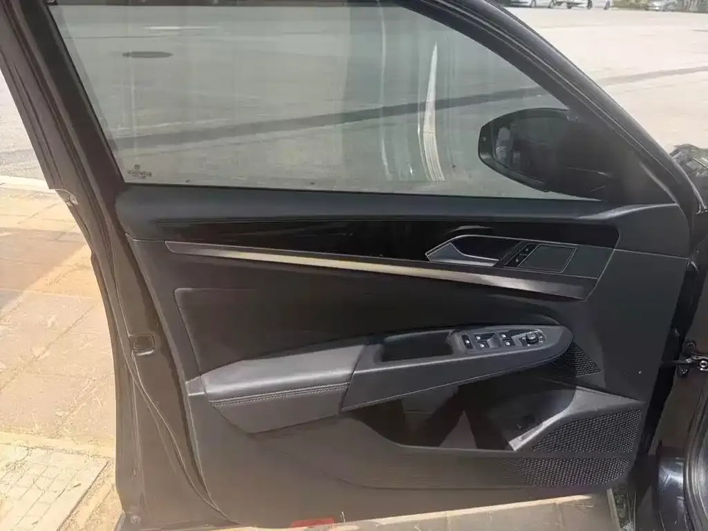 Volkswagen Passat — фото 6