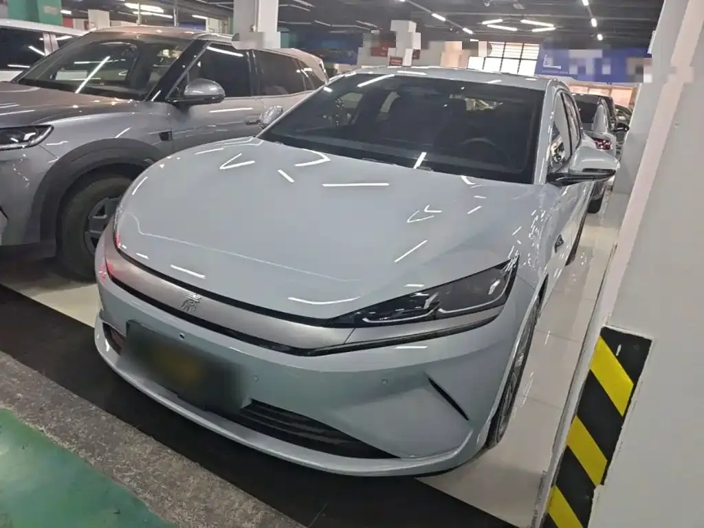 BYD Qin L — фото 1