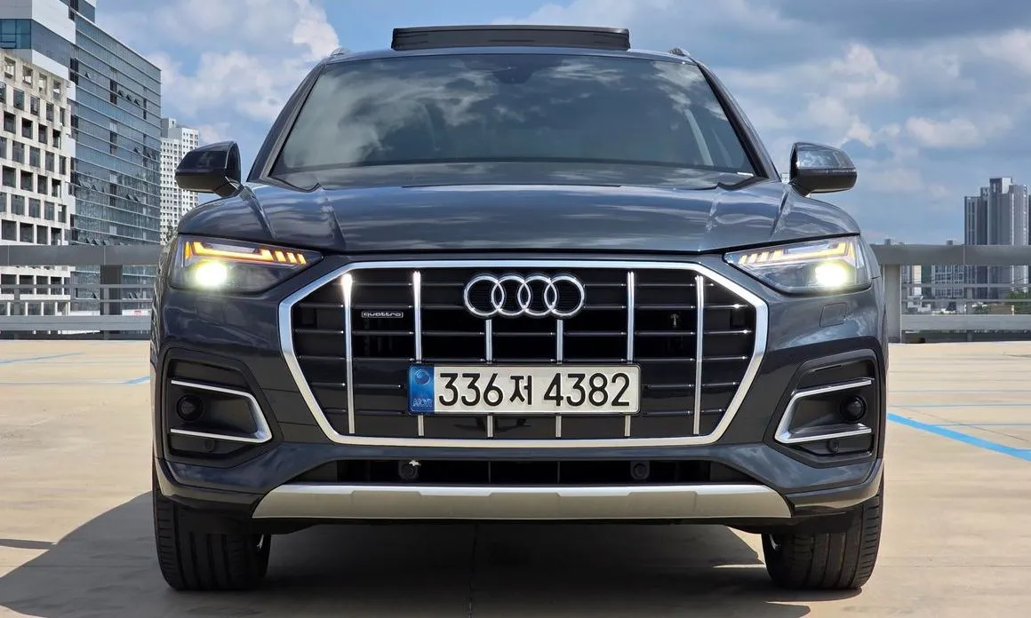 Audi Q5 — фото 10