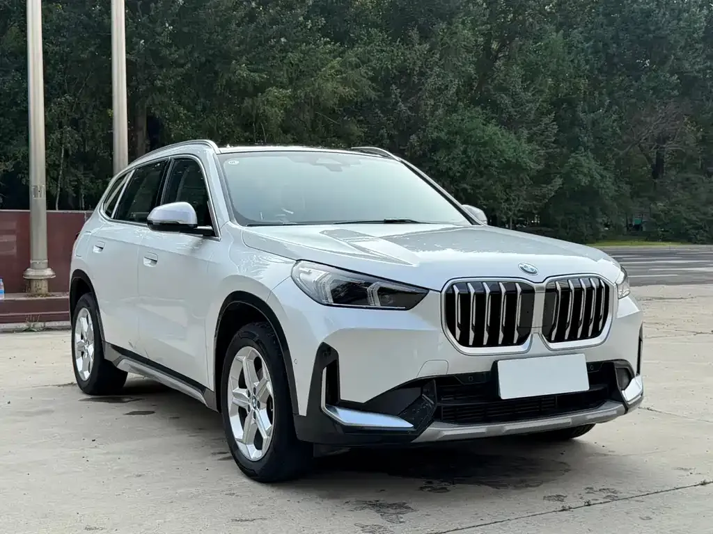 BMW X1 — фото 3