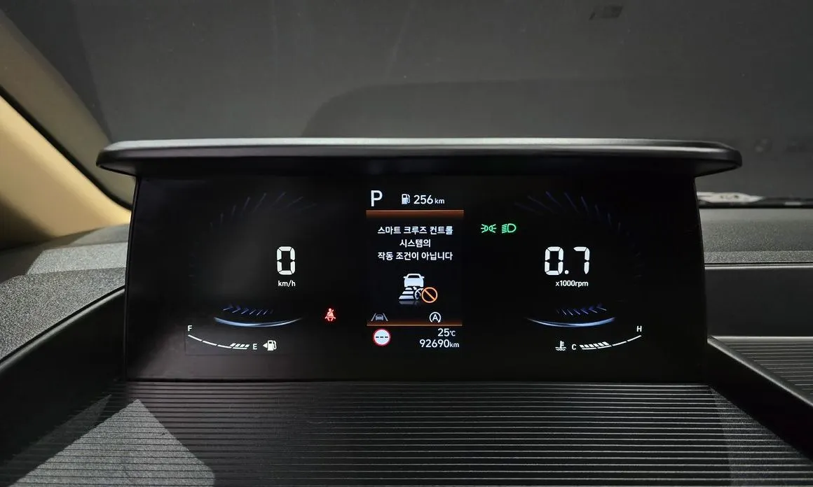 Hyundai Staria — фото 4