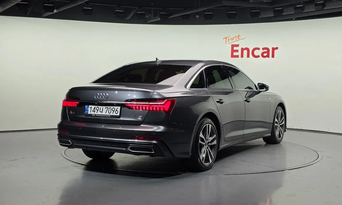 Audi A6 — фото 9