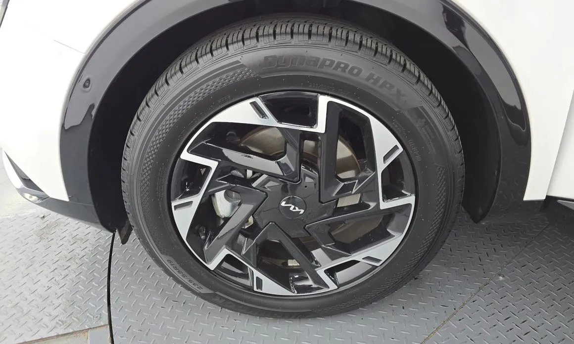 Kia Sportage — фото 9