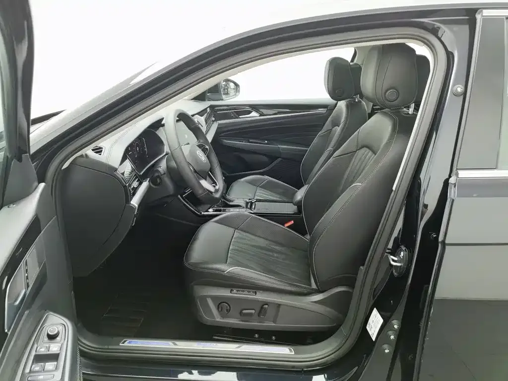 Volkswagen 帕萨特插电混动 — фото 9