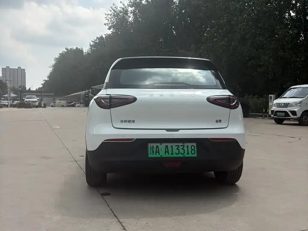 Geely Starburst — фото 10