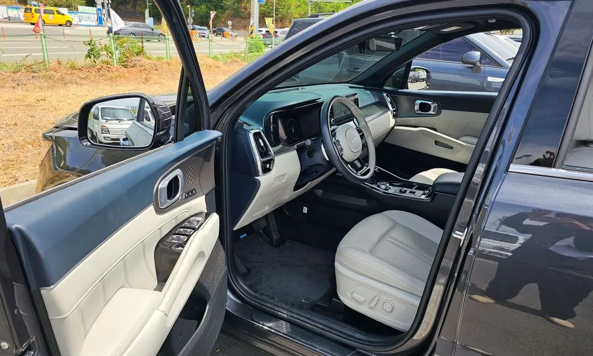 Kia Sorento — фото 9