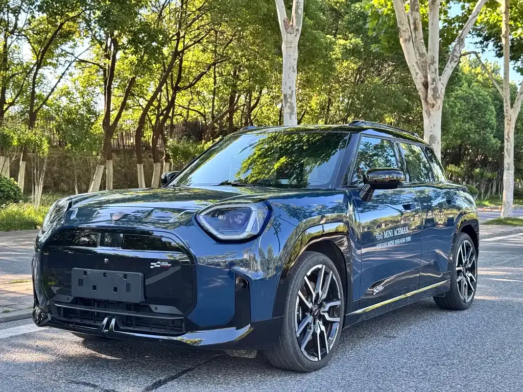 MINI Aceman EV — фото 1