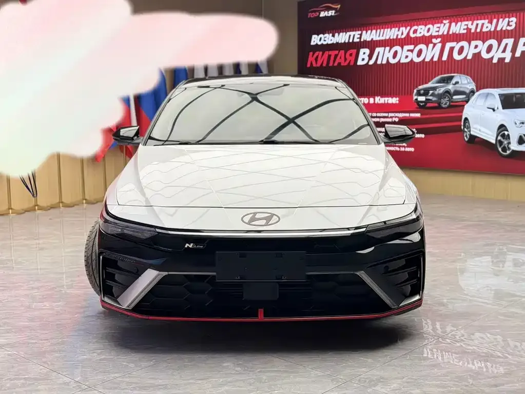Hyundai Elantra — фото 3