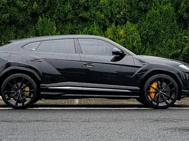 Lamborghini Urus — фото 8