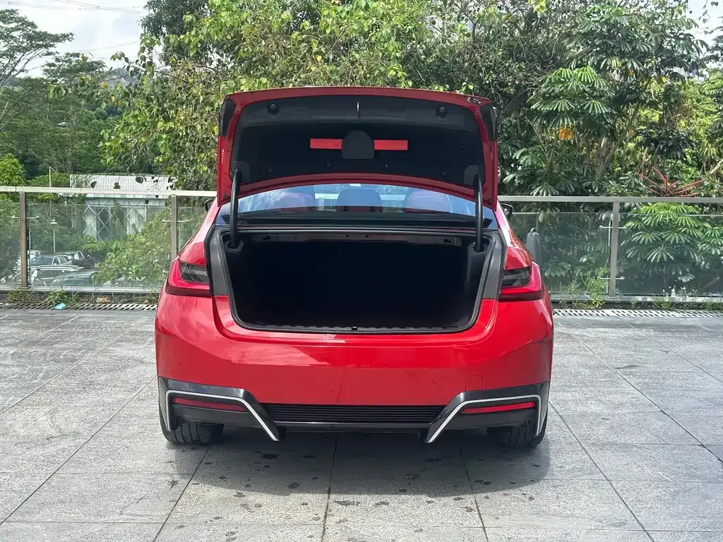 BMW i3 — фото 9