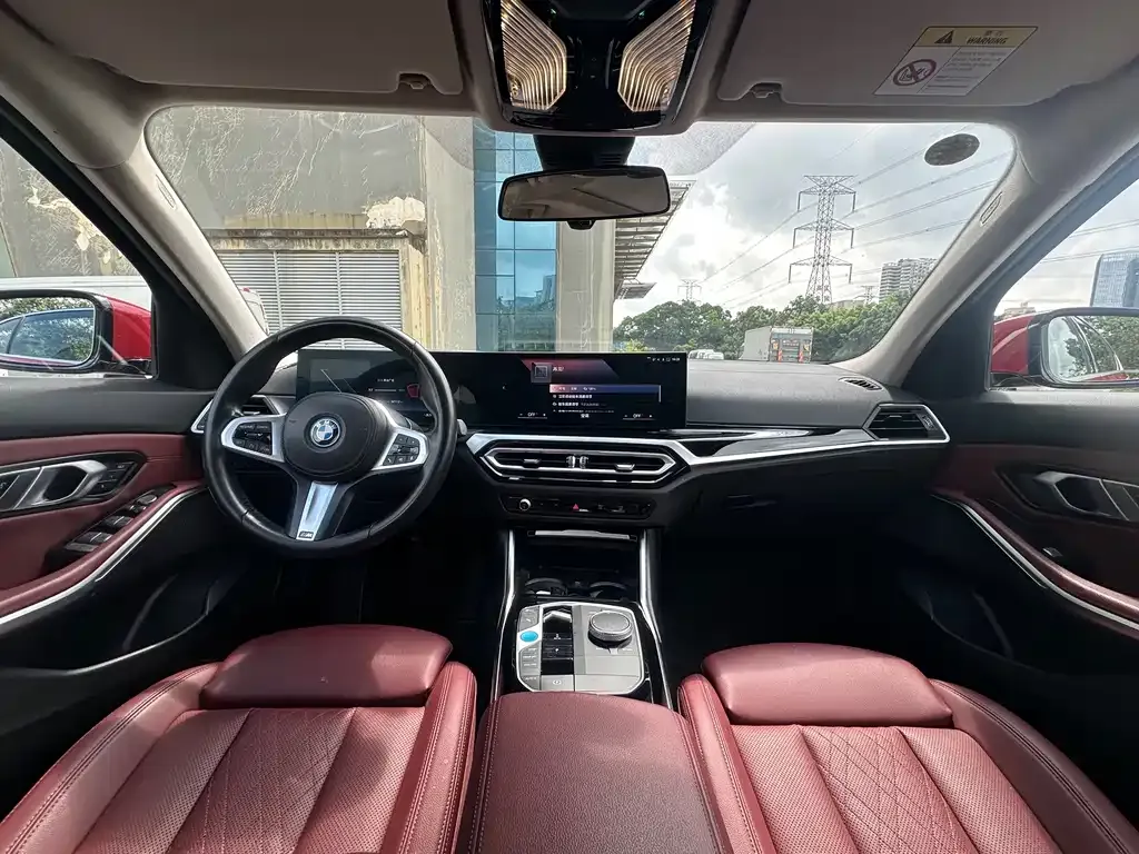 BMW i3 — фото 7