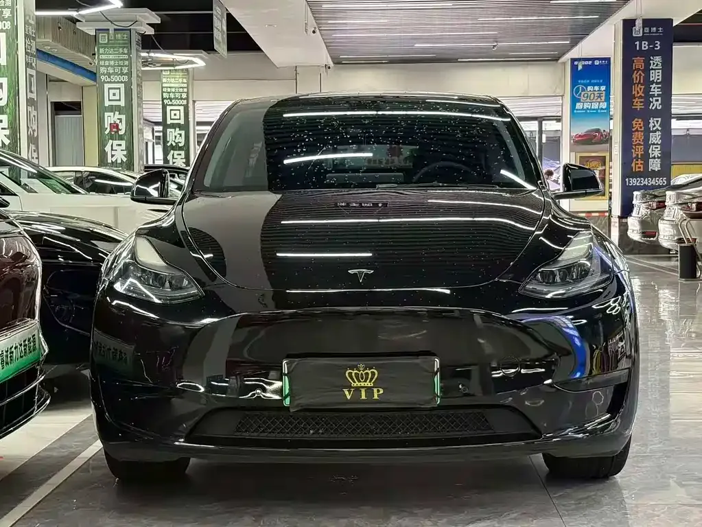 Tesla Model Y — фото 3