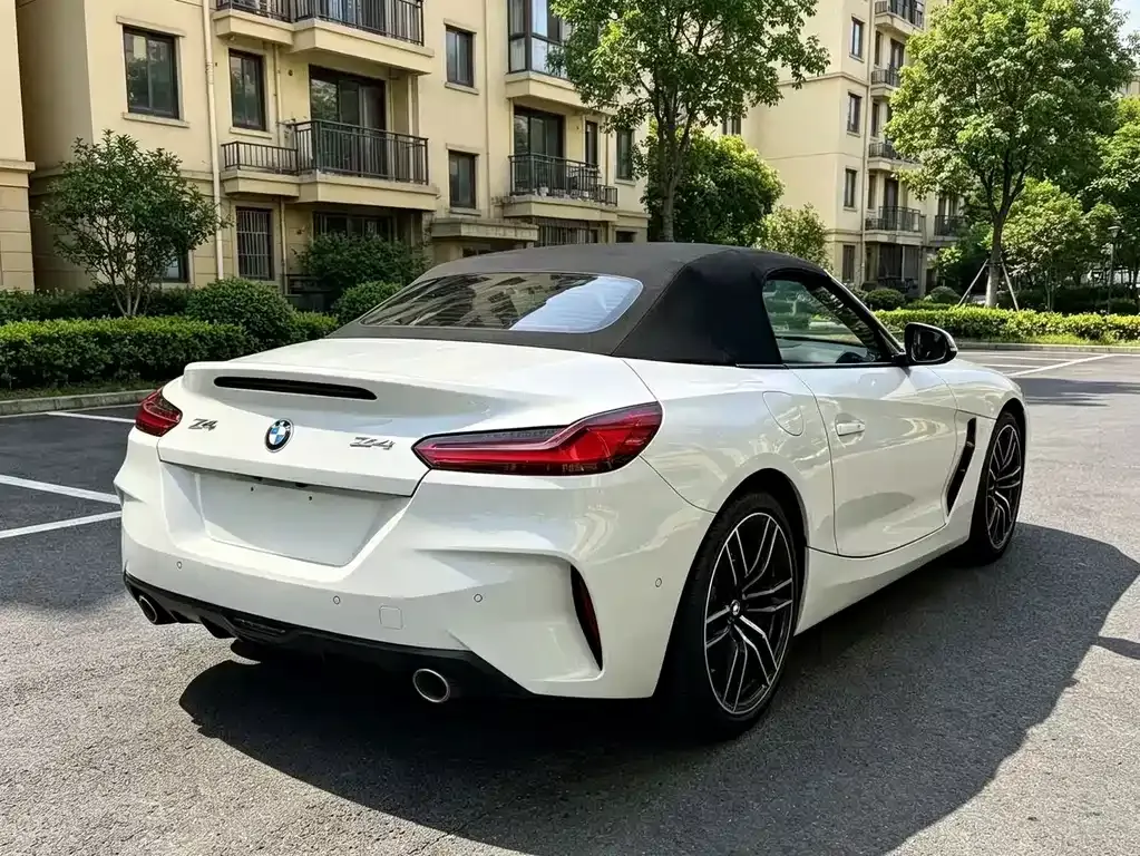 BMW Z4 — фото 9