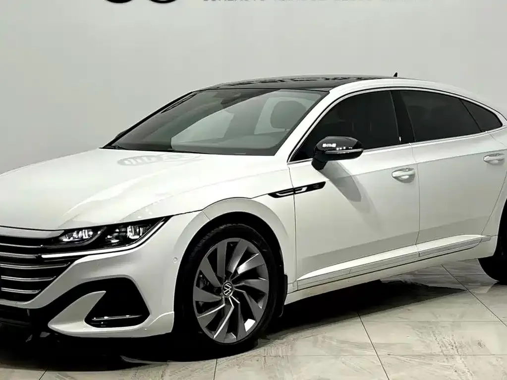 Volkswagen CC — фото 1