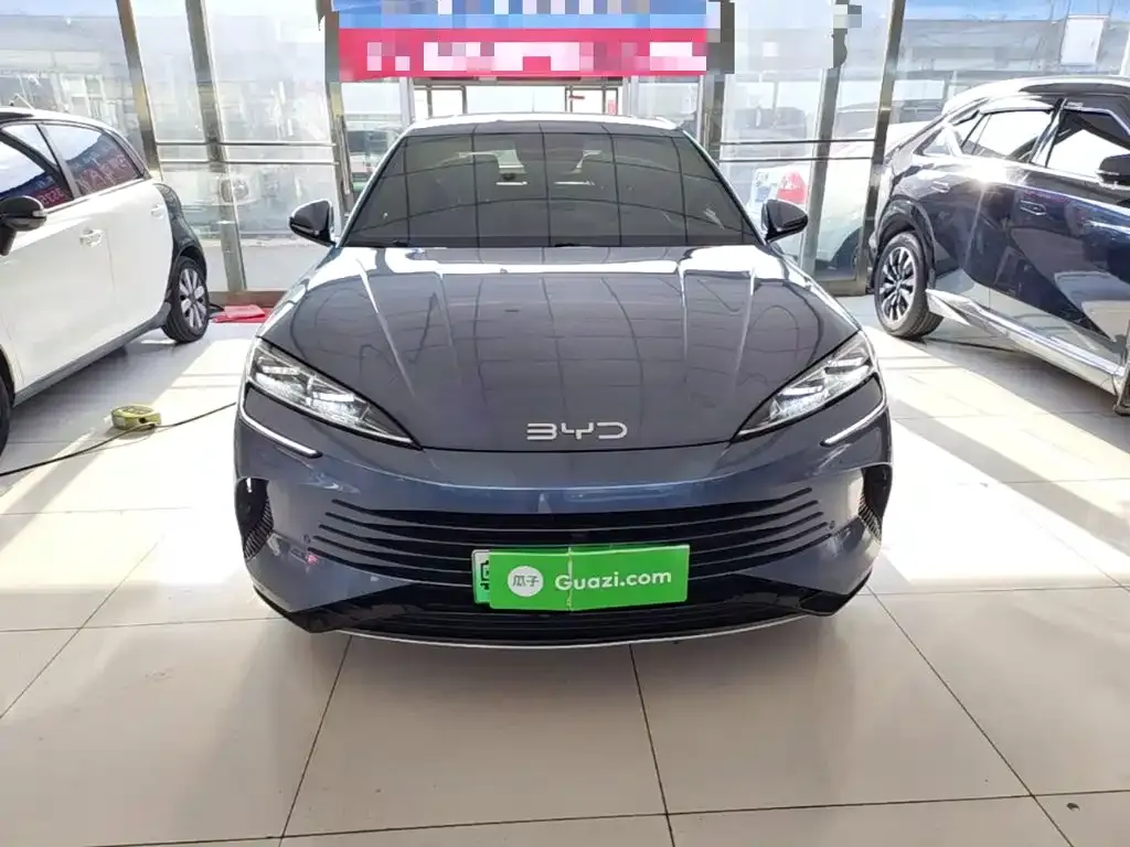 BYD Seal — фото 9