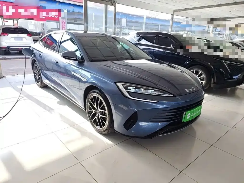 BYD Seal — фото 10
