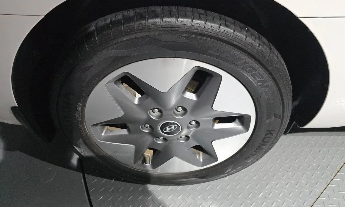 Hyundai Staria — фото 8