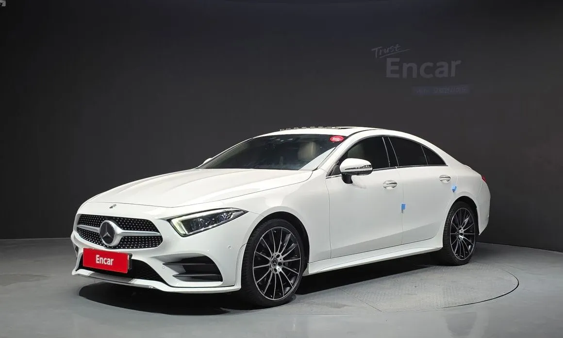 Mercedes-Benz CLS-Class — фото 1