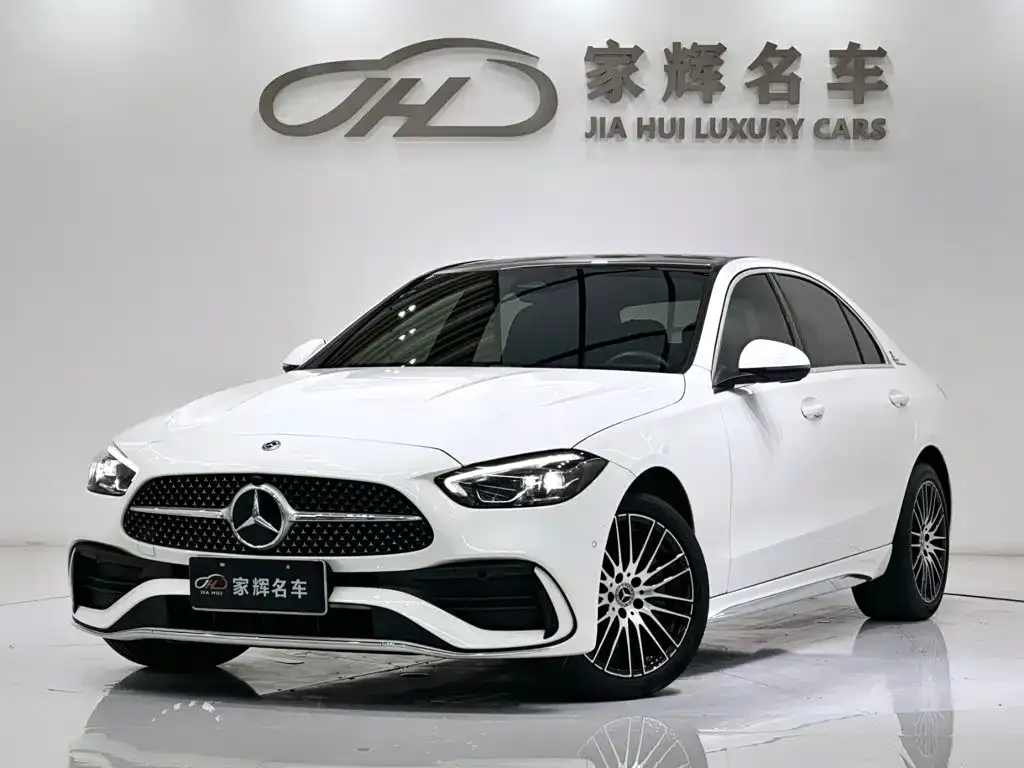 Mercedes-Benz C-Class — фото 1