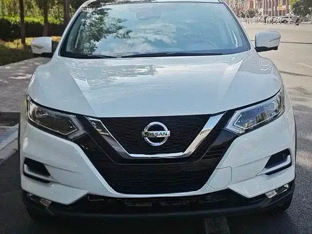 Nissan Qashqai — фото 4