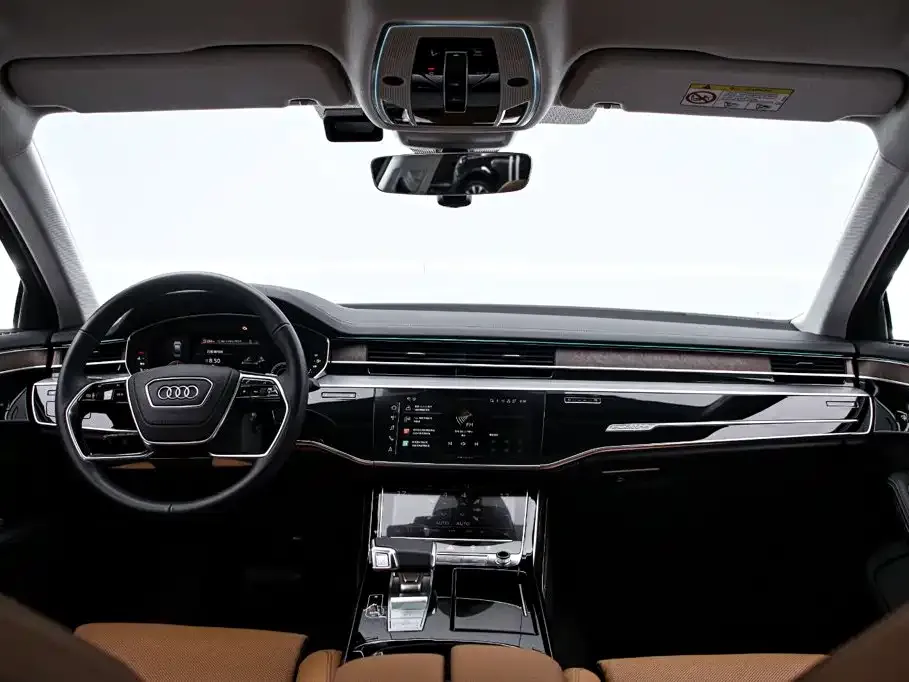 Audi A8 — фото 8