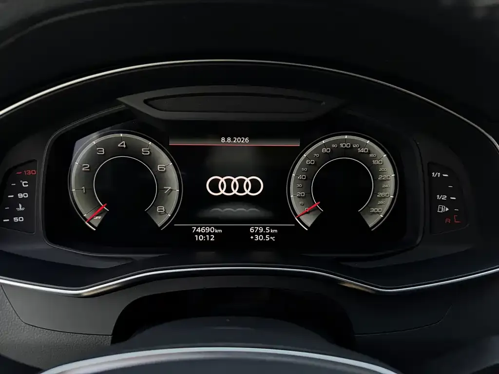 Audi A6L — фото 2