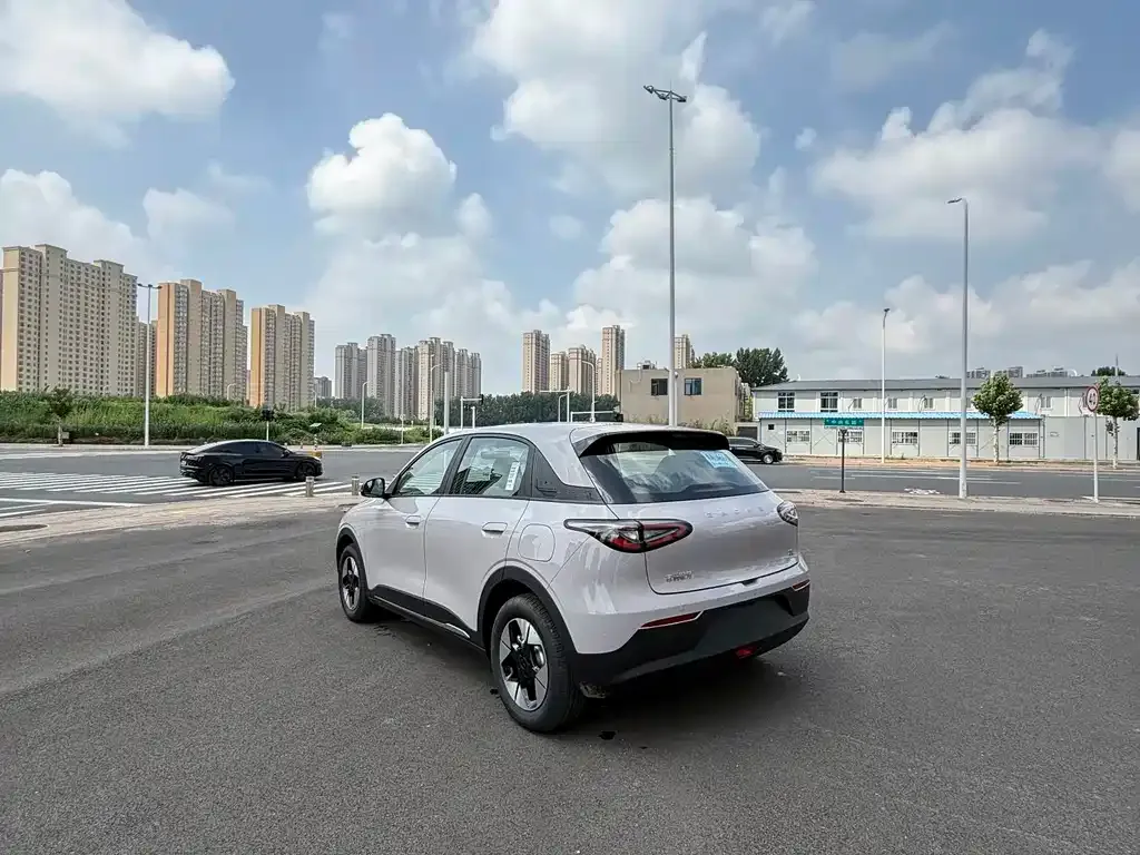 Geely Starburst — фото 10