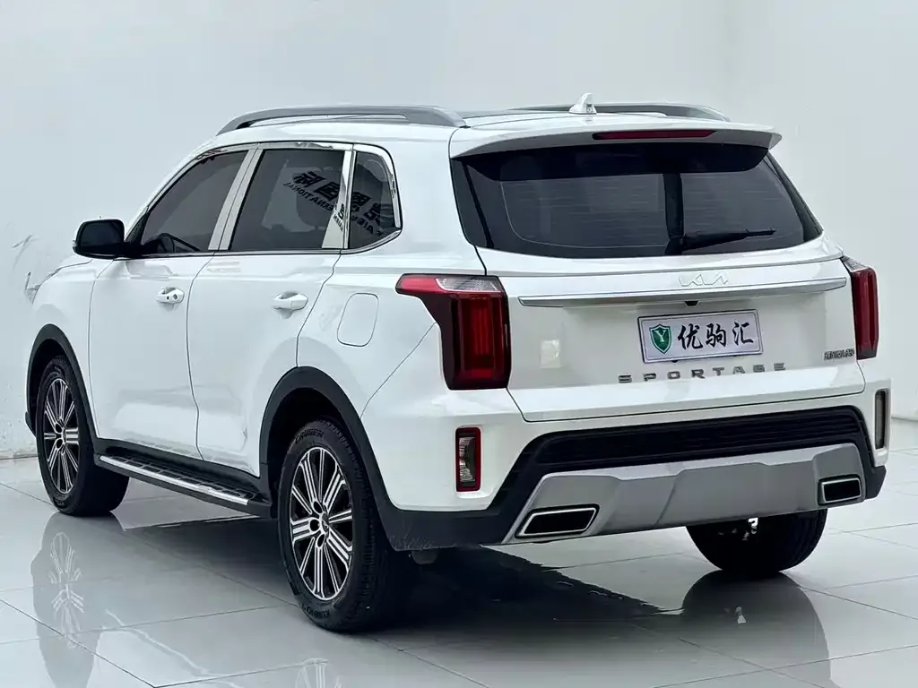 Kia Sportage — фото 7