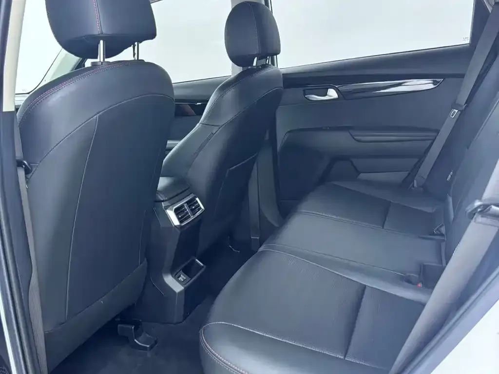 Kia Sportage — фото 6