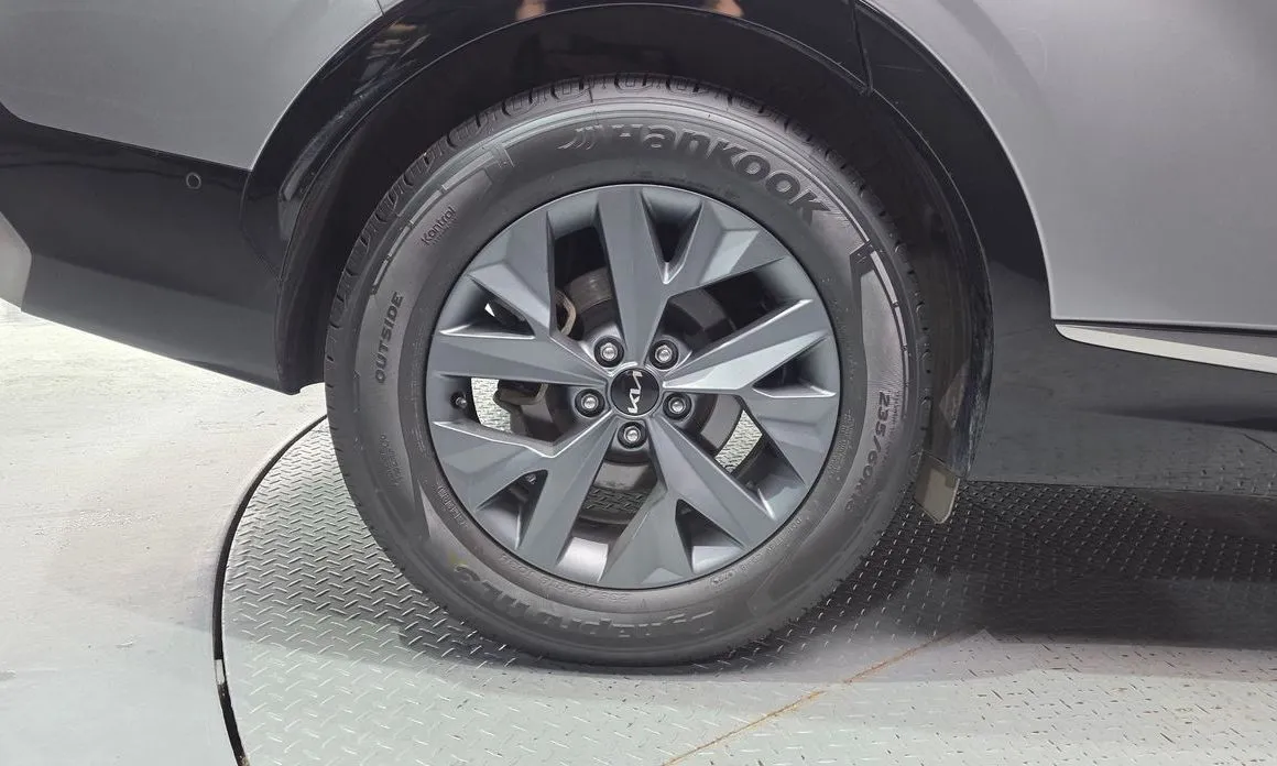 Kia Sportage — фото 6
