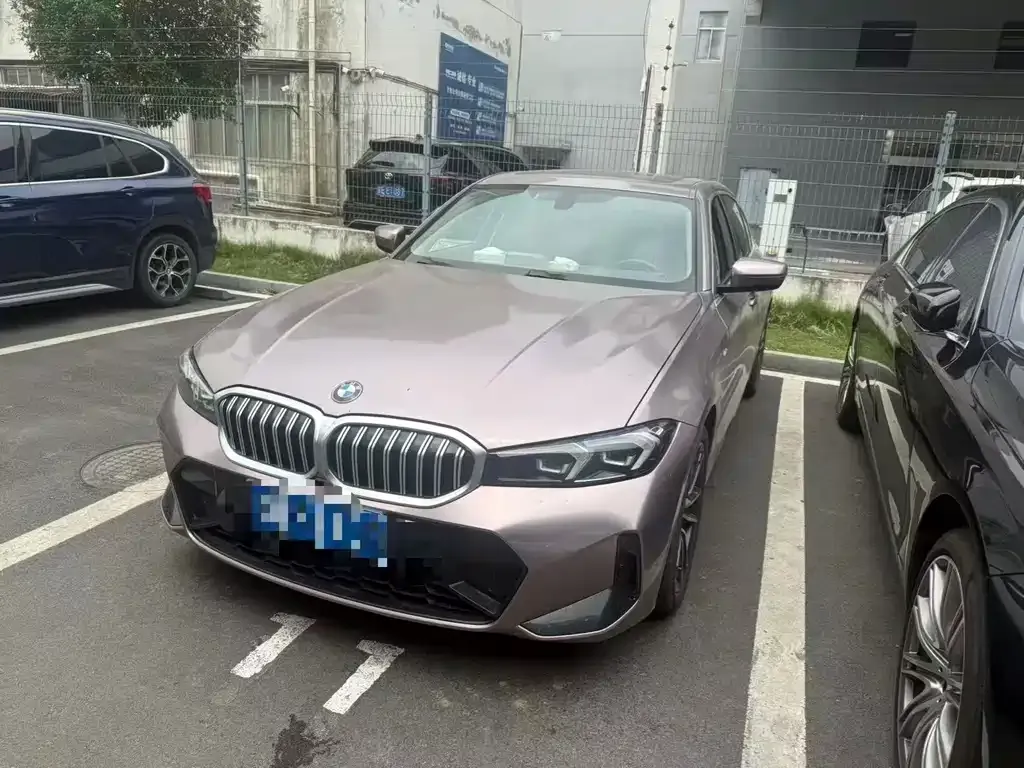 BMW 3 Series — фото 1