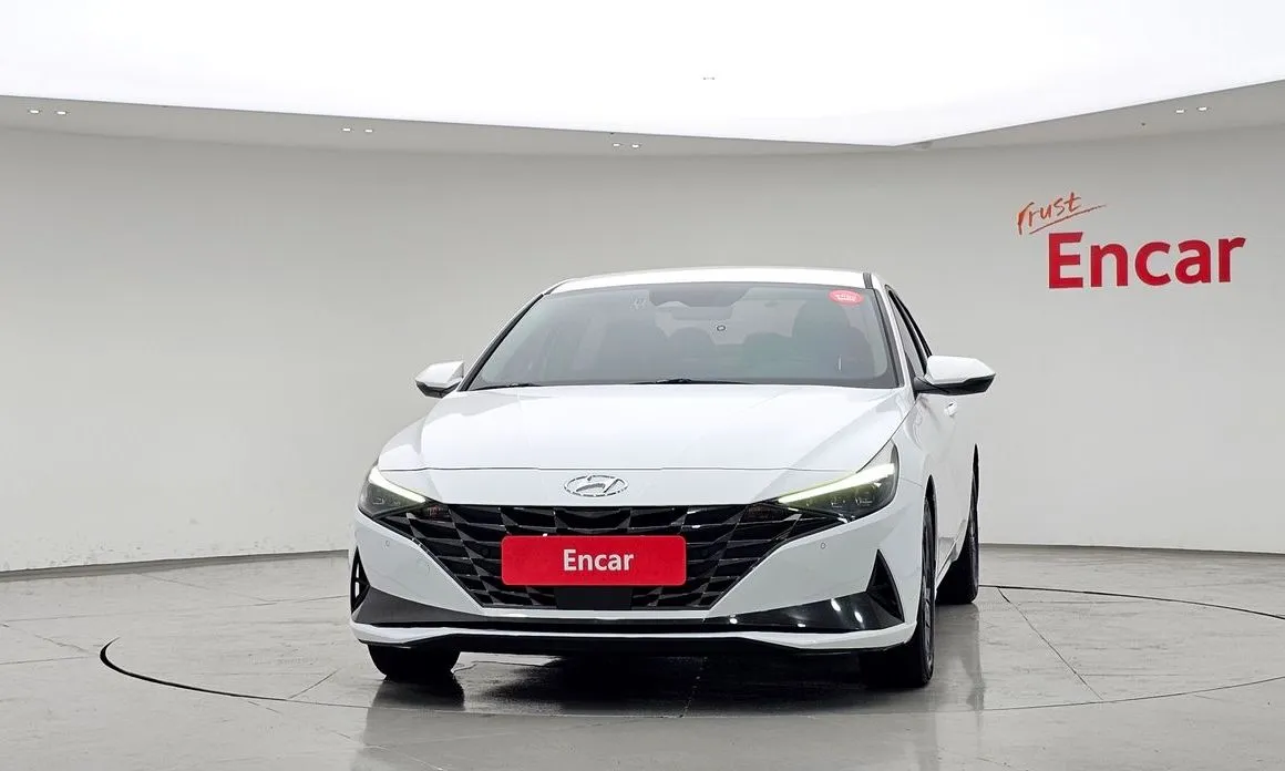 Hyundai AVANTE — фото 2