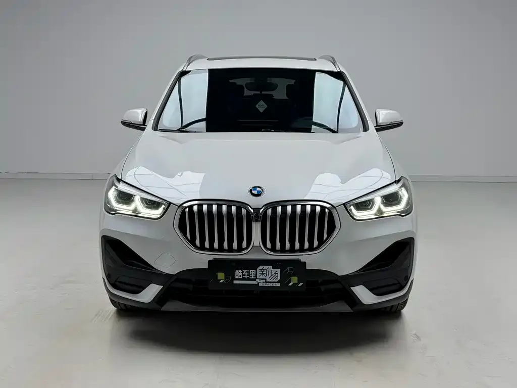 BMW X1 — фото 4