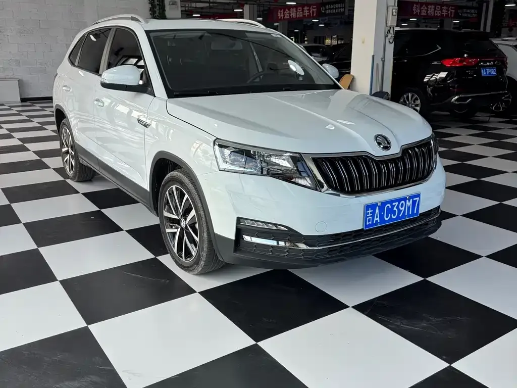 Skoda Kamiq — фото 2