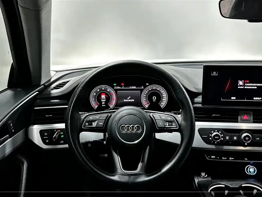 Audi A4L — фото 10