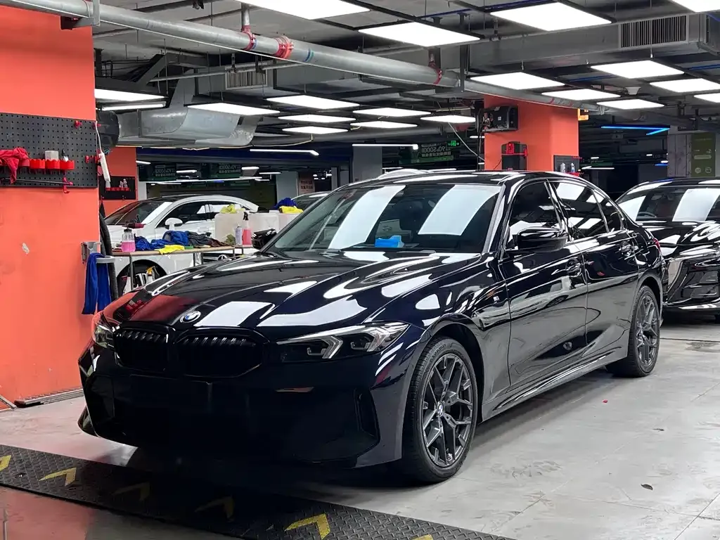 BMW 3 Series — фото 1