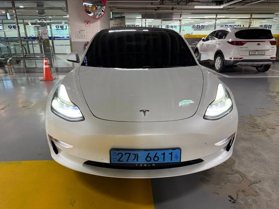 Tesla Model 3 — фото 3