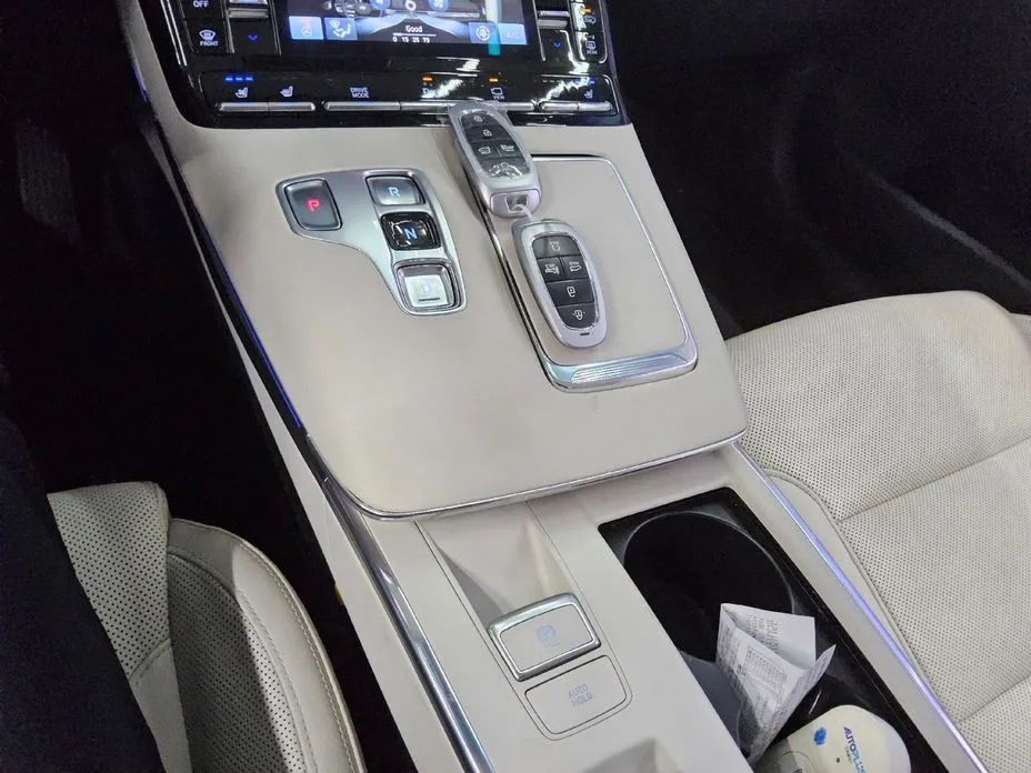 Hyundai Grandeur — фото 10