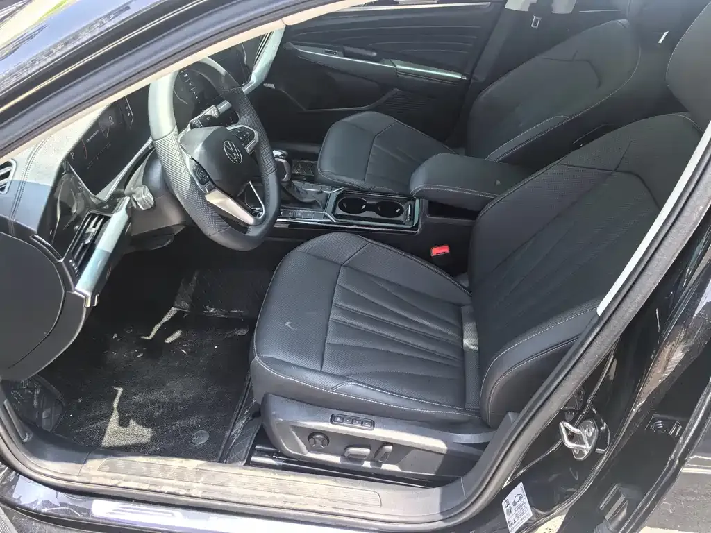 Volkswagen Passat — фото 4