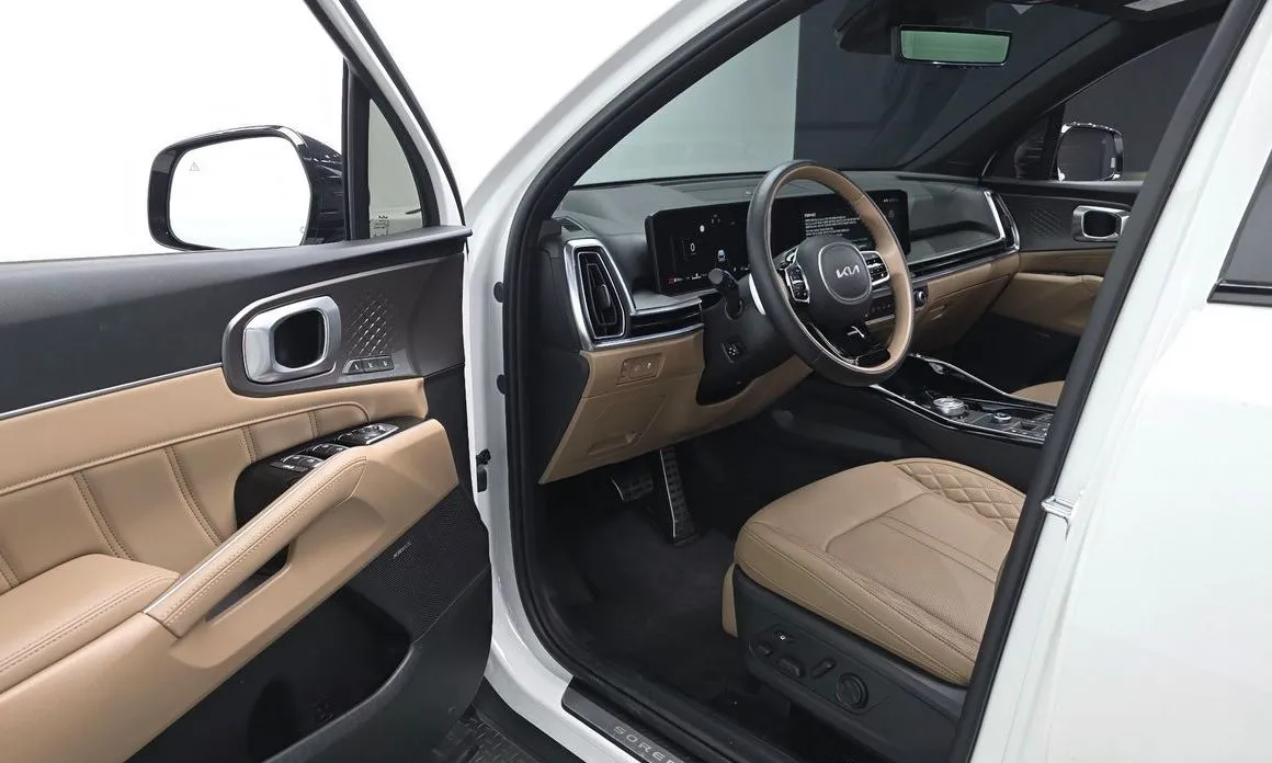 Kia Sorento — фото 9